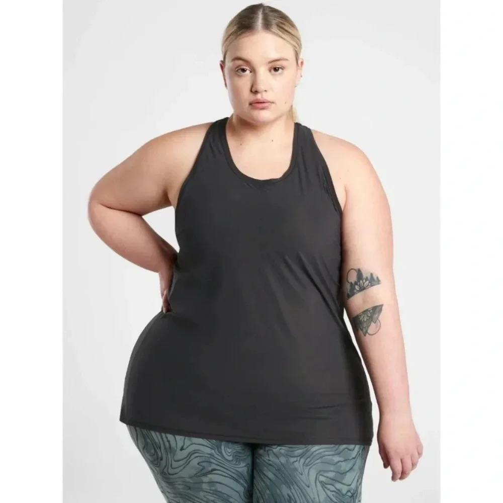Athleta Ultimate Tank in Black Size 1X NWT New